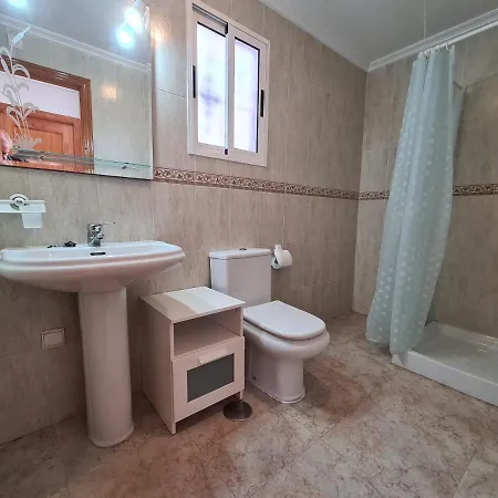 Near With Pool 3 Bedrooms * 또레비에하