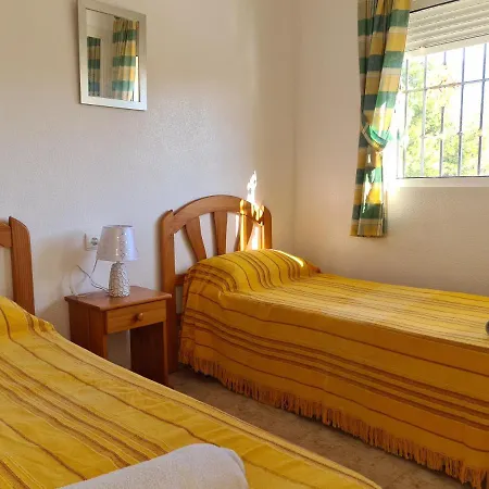 Near With Pool 3 Bedrooms 빌라 또레비에하