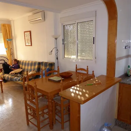 Near With Pool 3 Bedrooms * 또레비에하